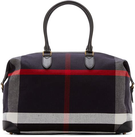 burberry travel bag with wheels